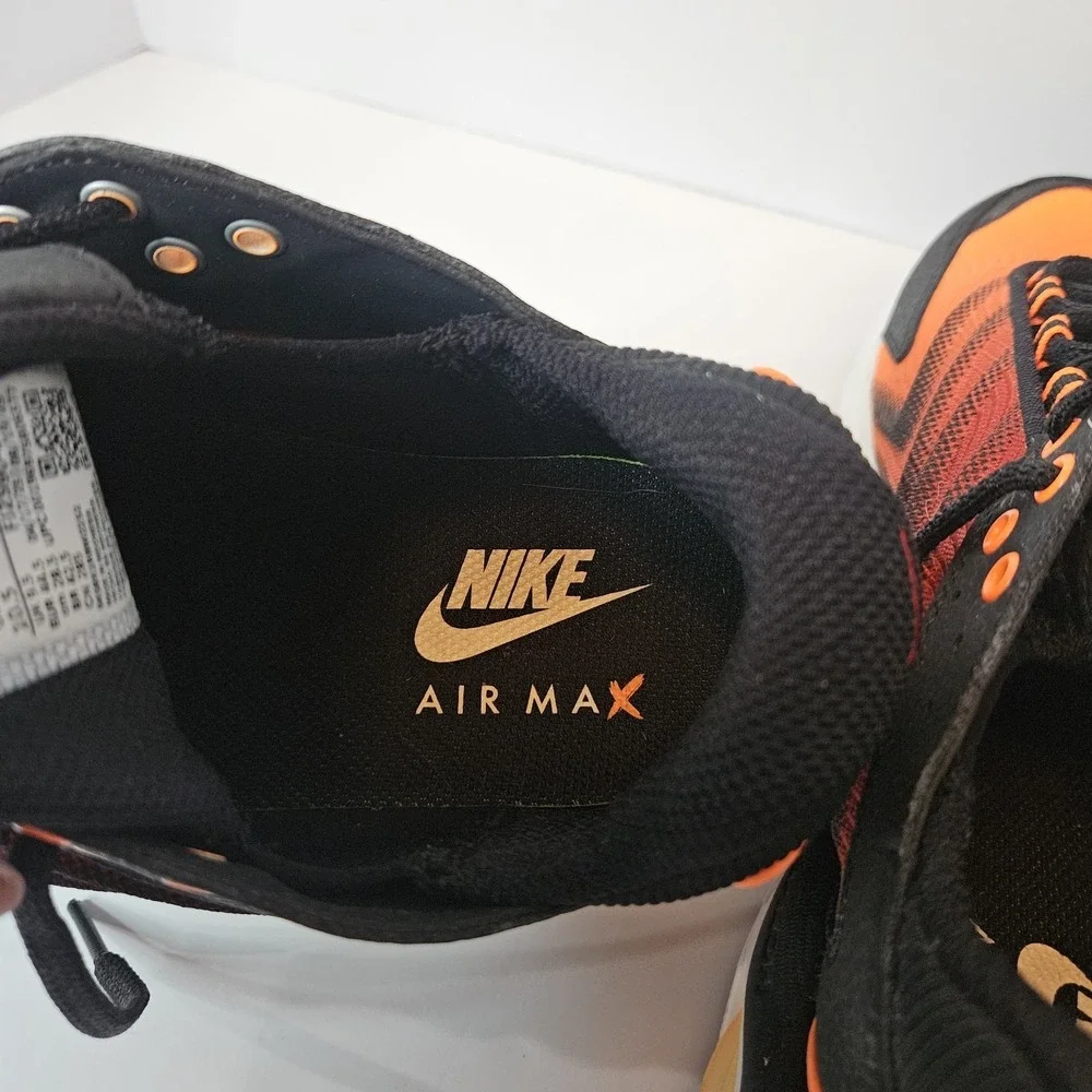 Nike AIR MAX TW SE Men's Running Sneakers Black Gym Red FJ2590 001 Athletics
